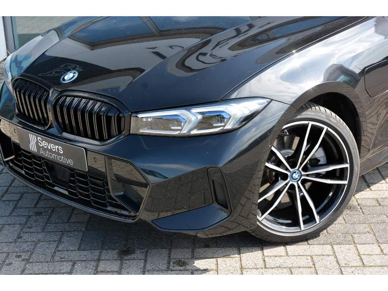 BMW BMW