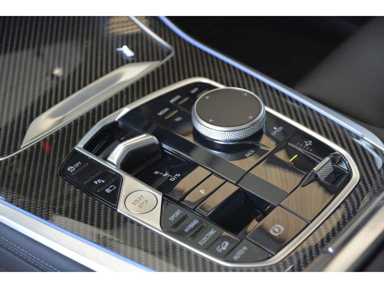 BMW BMW