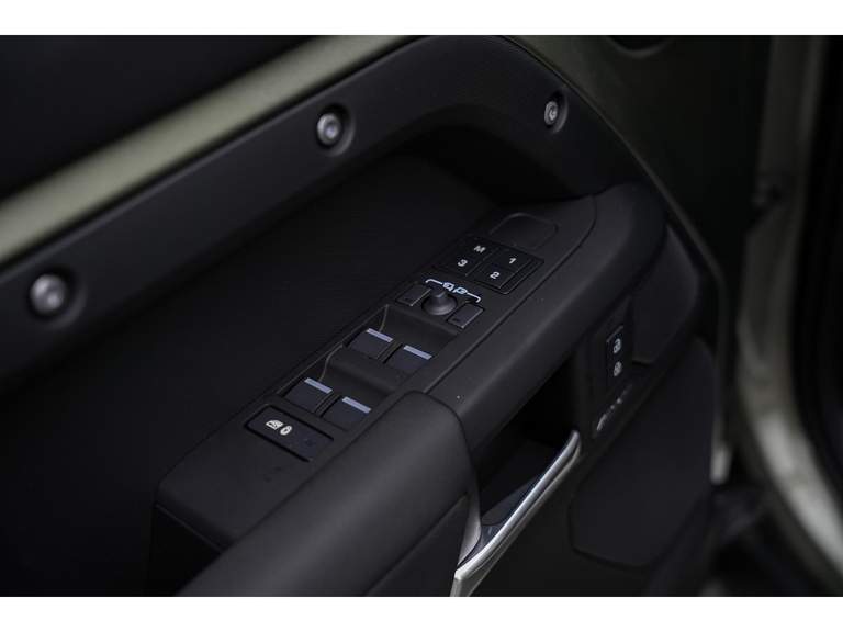 Land Rover Land Rover