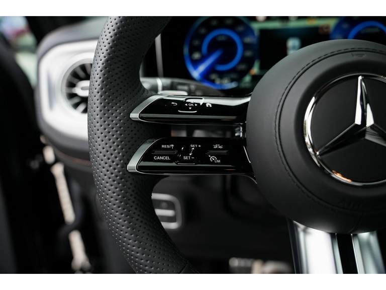 Mercedes-Benz Mercedes-Benz