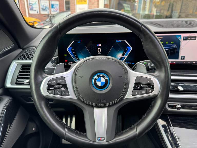 BMW BMW