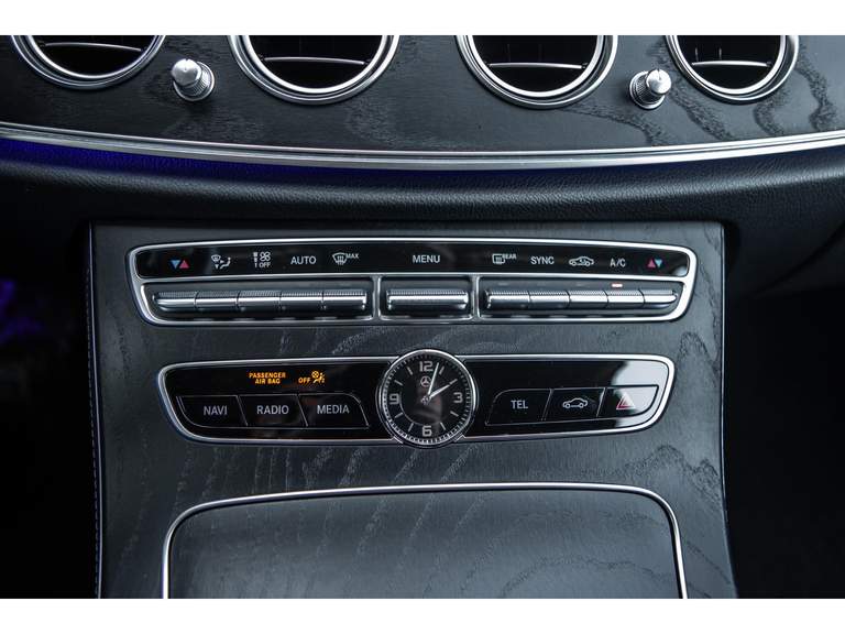 Mercedes-Benz Mercedes-Benz