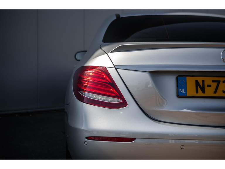 Mercedes-Benz Mercedes-Benz