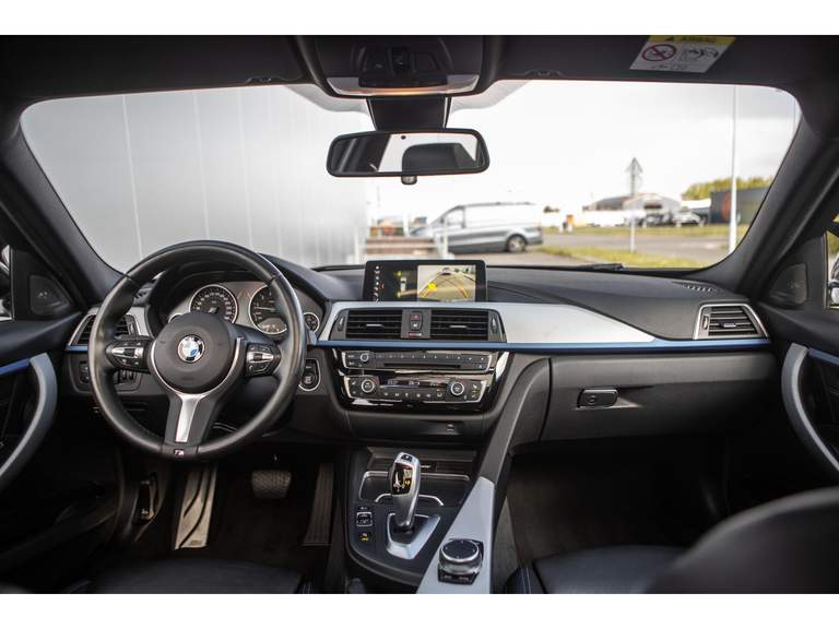 BMW BMW