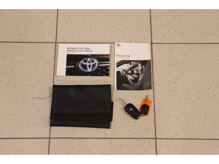 Toyota Toyota