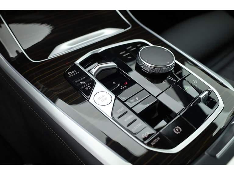 BMW BMW