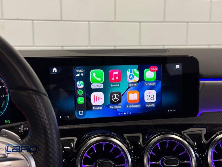 Mercedes-Benz Mercedes-Benz