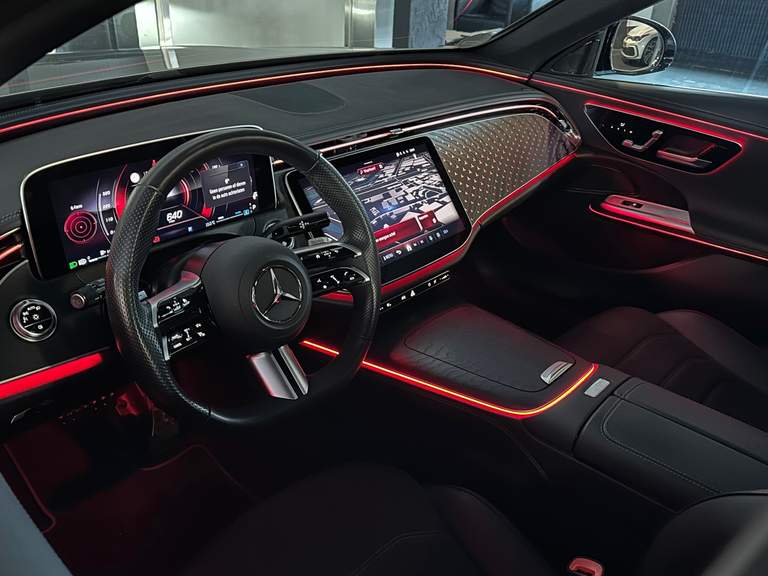 Mercedes-Benz Mercedes-Benz