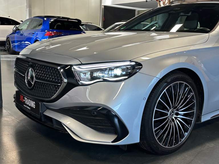 Mercedes-Benz Mercedes-Benz