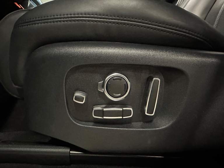 Land Rover Land Rover