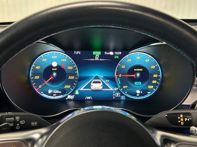 Mercedes-Benz Mercedes-Benz