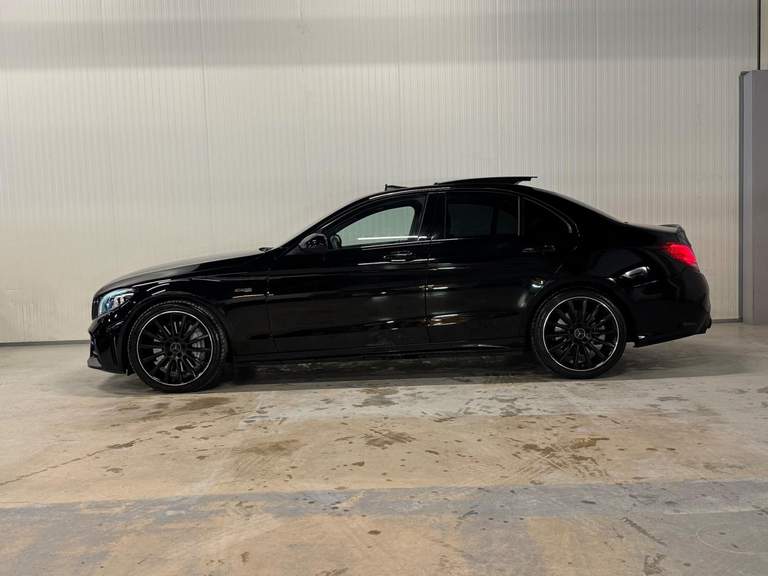 Mercedes-Benz Mercedes-Benz