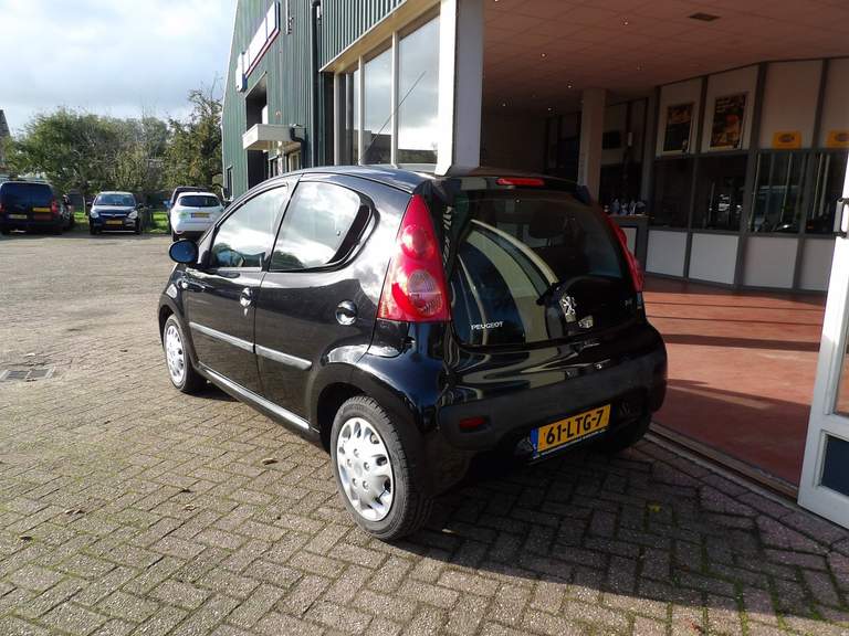 Peugeot
