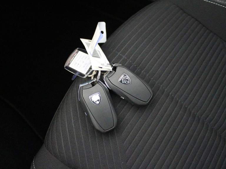 Peugeot Peugeot