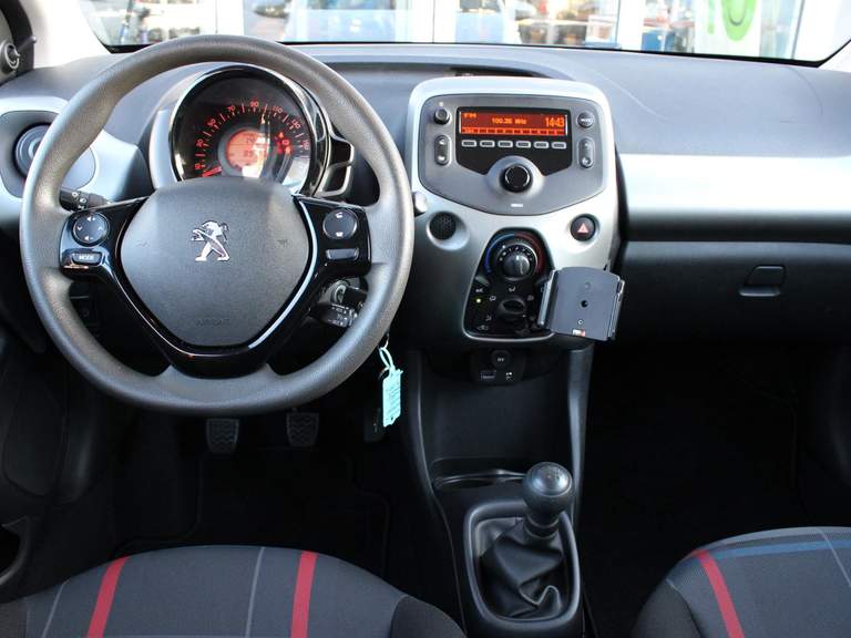 Peugeot