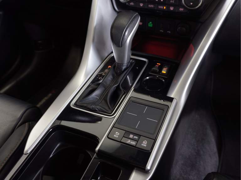 Mitsubishi Mitsubishi