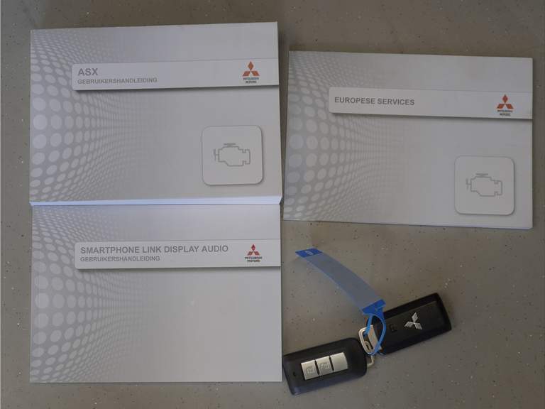 Mitsubishi Mitsubishi
