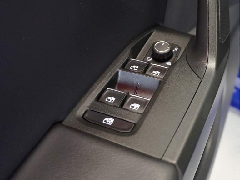 SEAT SEAT