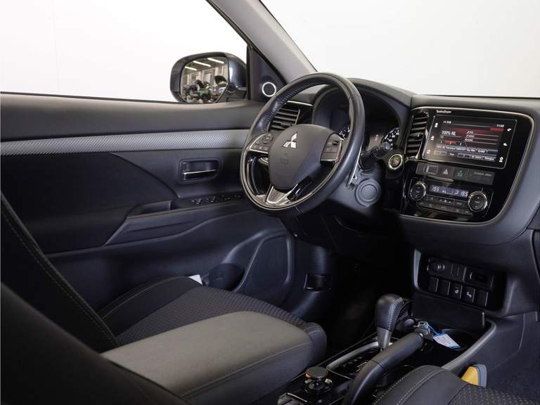 Mitsubishi Mitsubishi