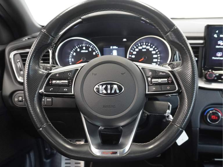 Kia Kia
