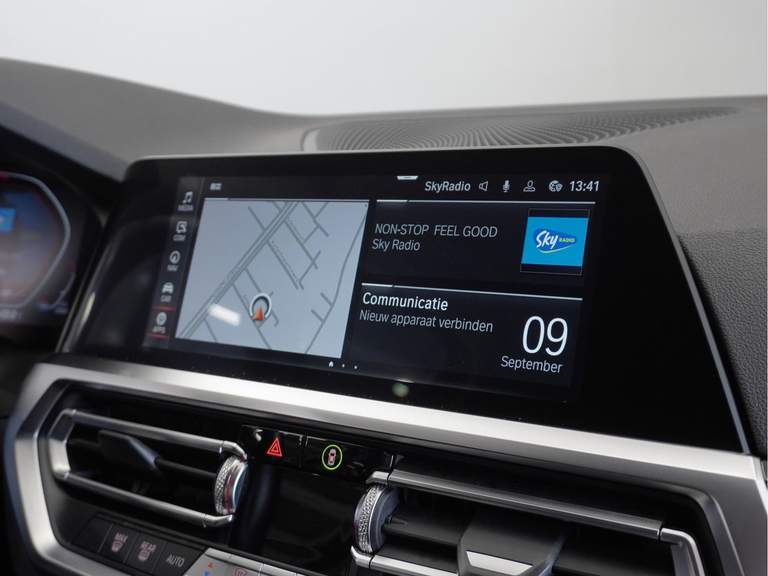 BMW BMW
