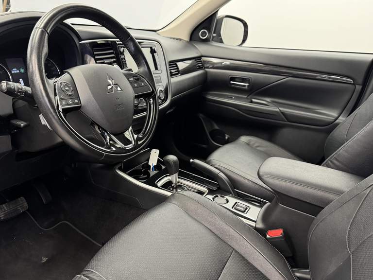 Mitsubishi Mitsubishi