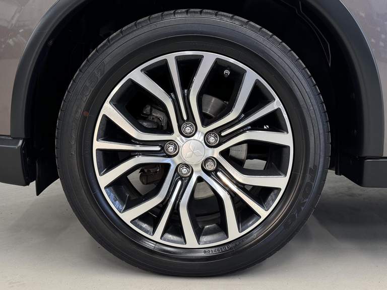 Mitsubishi Mitsubishi