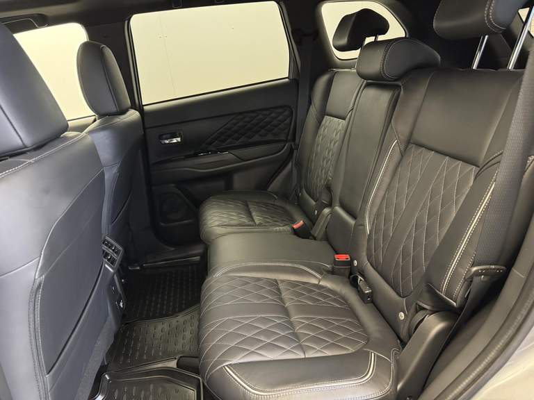 Mitsubishi Mitsubishi