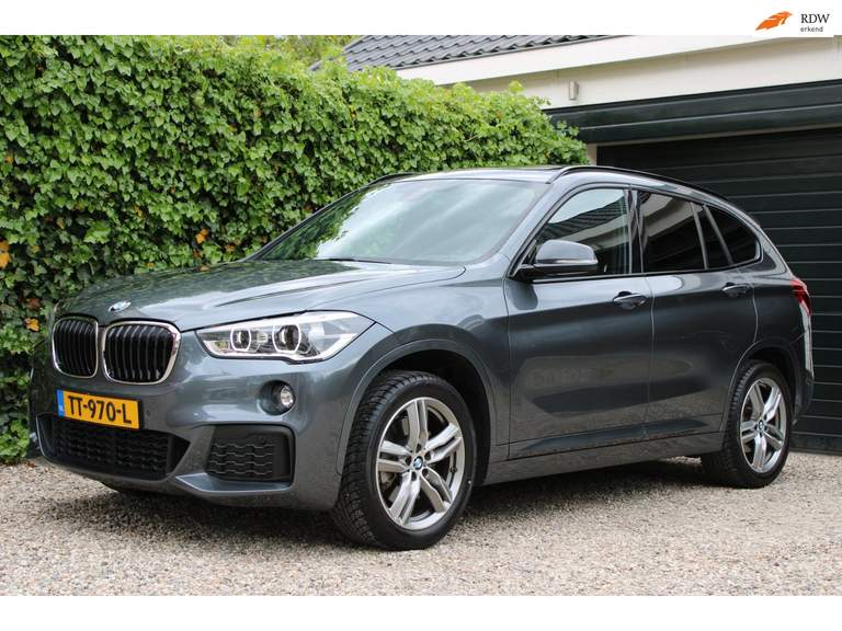 BMW BMW