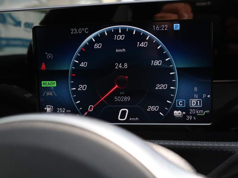 Mercedes-Benz Mercedes-Benz