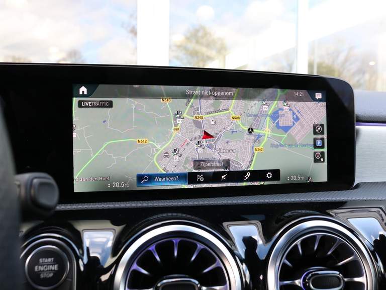 Mercedes-Benz Mercedes-Benz