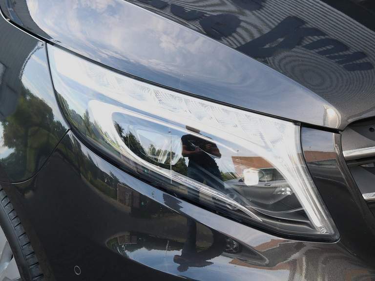 Mercedes-Benz Mercedes-Benz