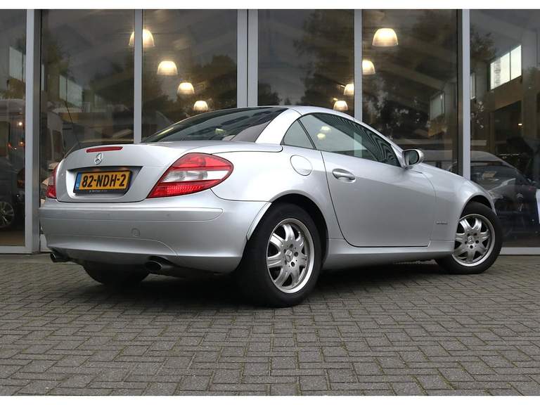 Mercedes-Benz Mercedes-Benz
