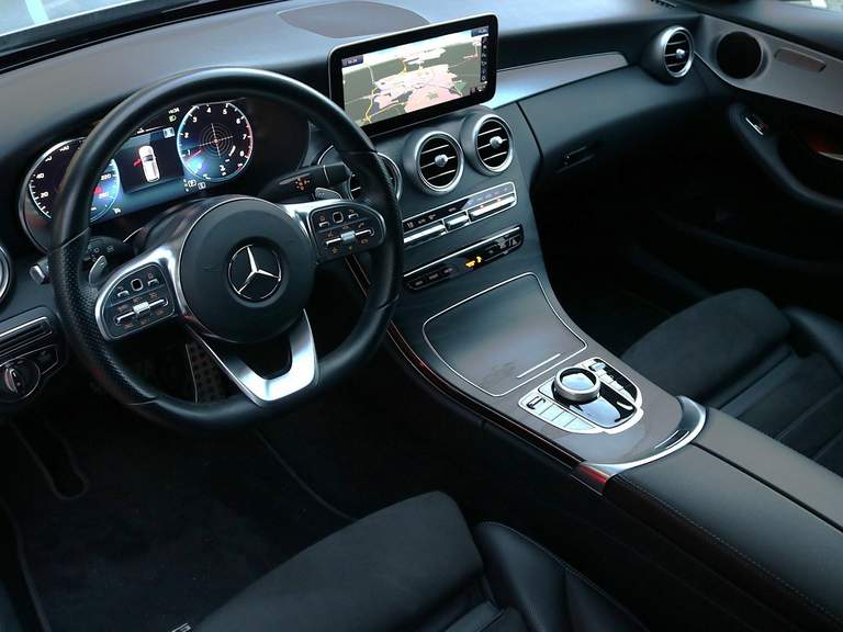 Mercedes-Benz Mercedes-Benz