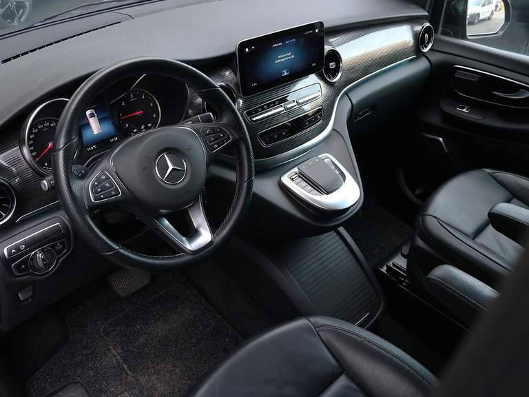 Mercedes-Benz Mercedes-Benz