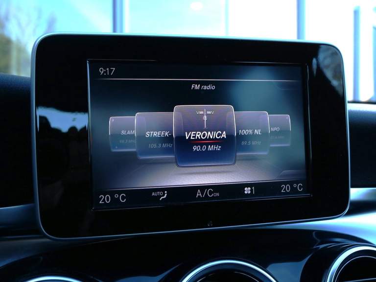 Mercedes-Benz Mercedes-Benz