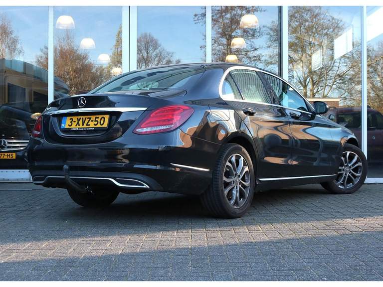 Mercedes-Benz Mercedes-Benz