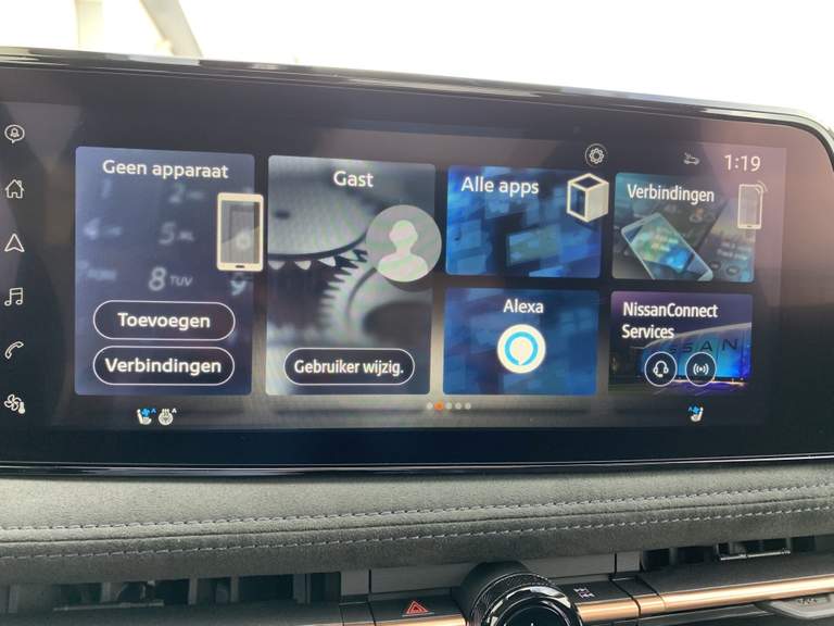 Nissan Nissan