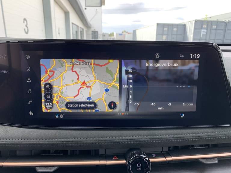 Nissan Nissan
