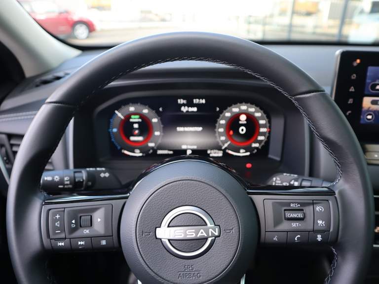 Nissan Nissan