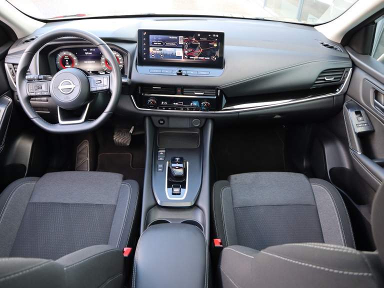 Nissan Nissan