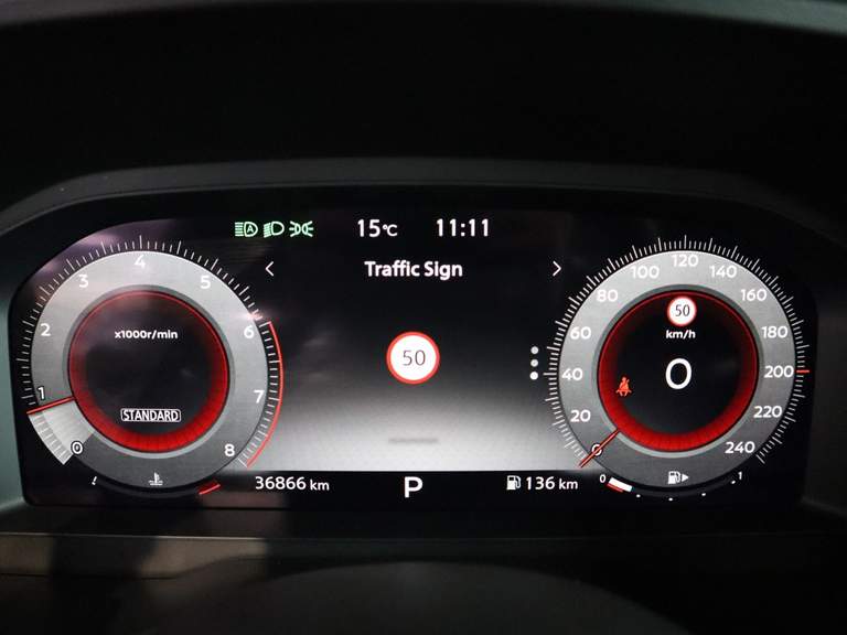 Nissan Nissan