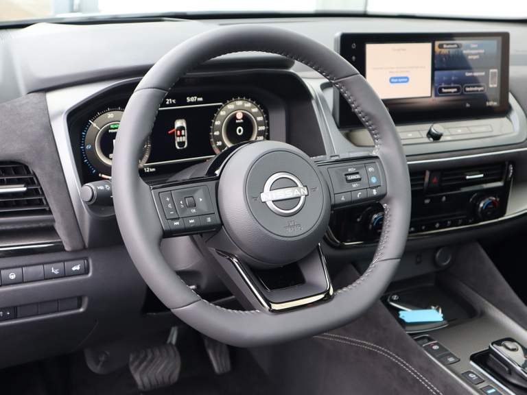 Nissan Nissan