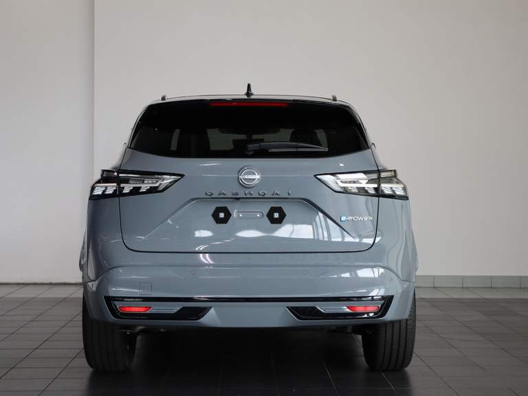 Nissan Nissan