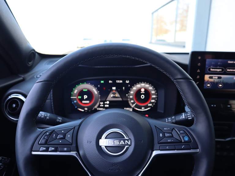 Nissan Nissan