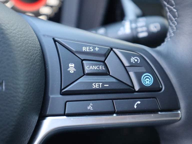 Nissan Nissan