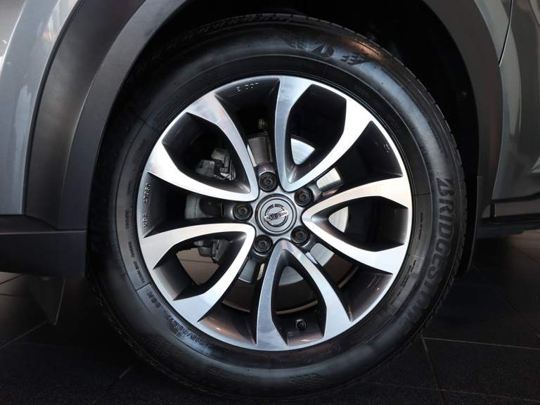 Nissan Nissan