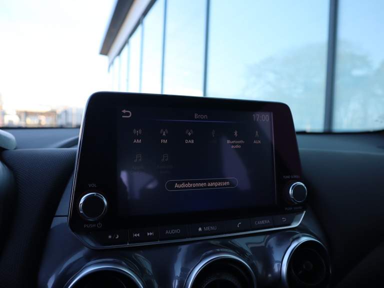 Nissan Nissan