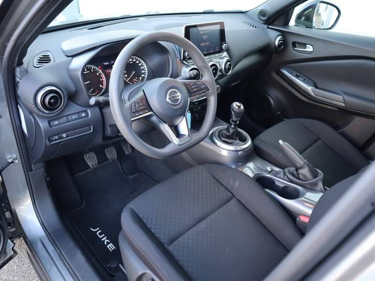 Nissan Nissan