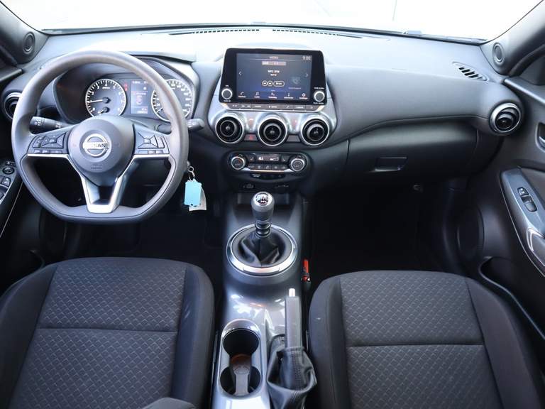 Nissan Nissan